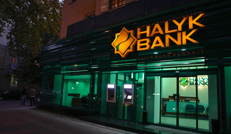 Halyk Bank овертаймящему разрабу: «Отпустить вас не можем, вы обязаны отработать полгода»