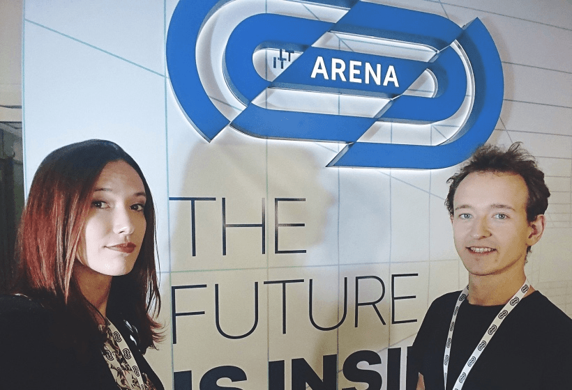 Про самосвідомість, ідентичність, пересмажену каву та абасраку ІТ Арени