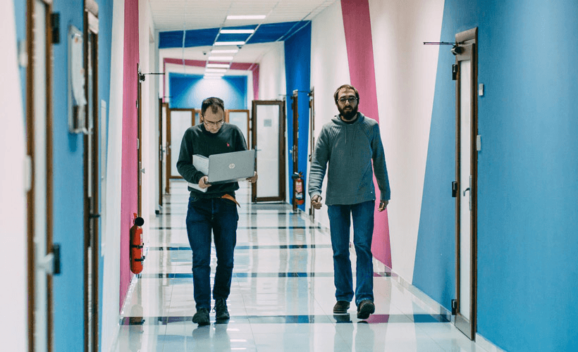 Гребля в Eleks: неоплачиваемые овертаймы и корпоративные говнопроекты