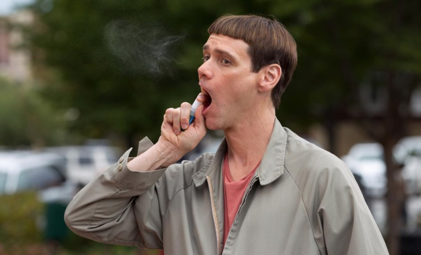 Об очередном долбоебе-вайтишнике, готовом за еду работать мальчиком на побегушках