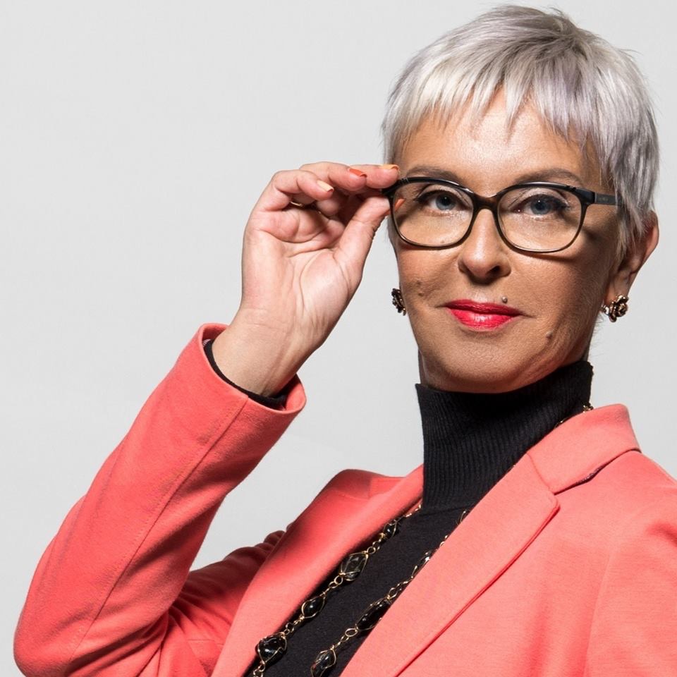 Как Depositphotos усиленно строчат сами себе хвалебные отзывы